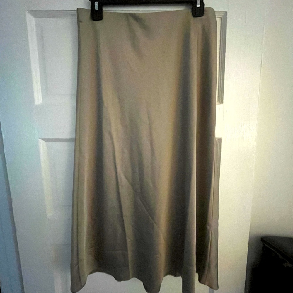 Cream JCrew Women's Midi Skirt